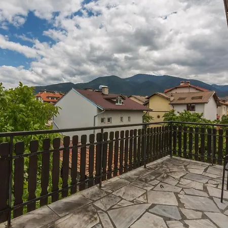 Vezyuva House Otel 3*