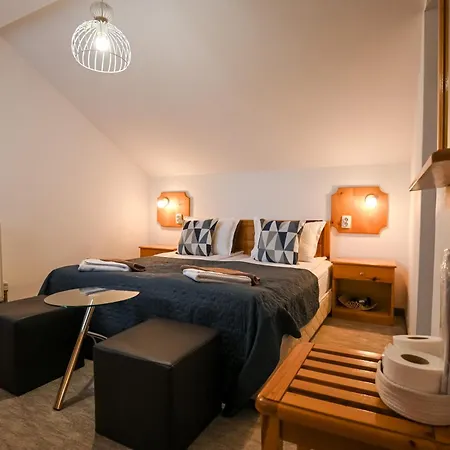 Vezyuva House بانسكو