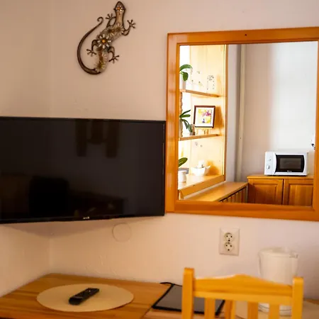 Vezyuva House فندق