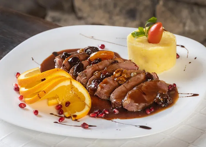 Hotel Vezyuva House 3*