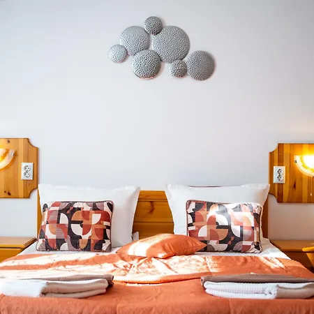 Veziova House Hotel 3*