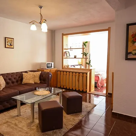 Veziova House 3*