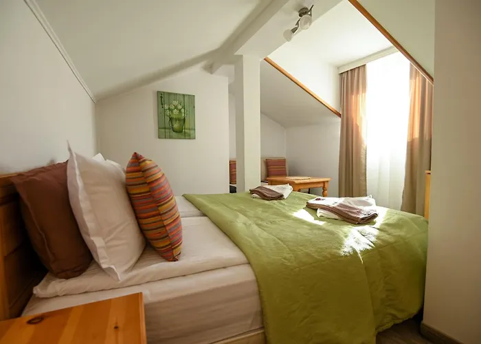 Vezyuva House Szálloda