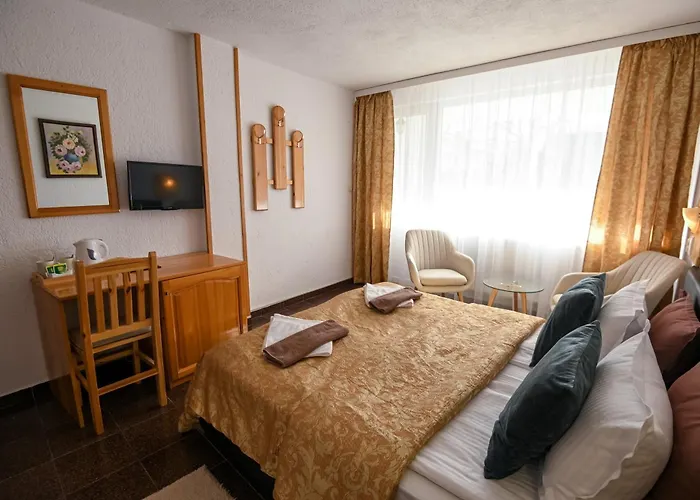 Szálloda Vezyuva House 3*